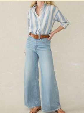 Faherty Tried & True Stripe Chambray Button-Up Shirt